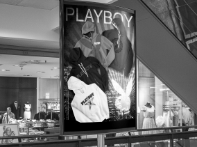 Elaborazione grafica advertising Playboy